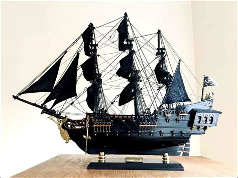 pirate boat model|More.